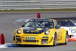 Porsche_race-Car_Engelhart_3072_orig